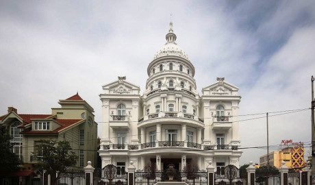 Biệt thự cổ điển lâu đài phong cách Nga