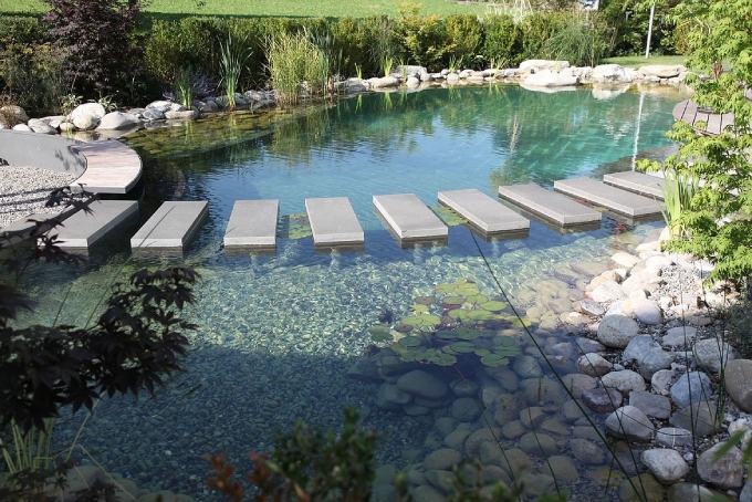 Mẫu thiết kế đẹp cho hồ bơi sân vườn