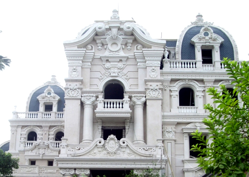 Biệt thự siêu khủng ở ngoại thành - Công trình ở Nam Định
