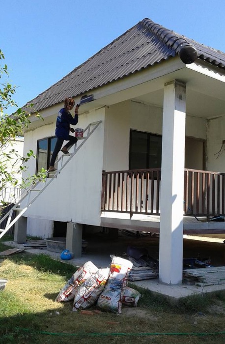 Hình ảnh quá trình thi công mẫu nhà đẹp cấp 4 kiểu nhà sàn - 17