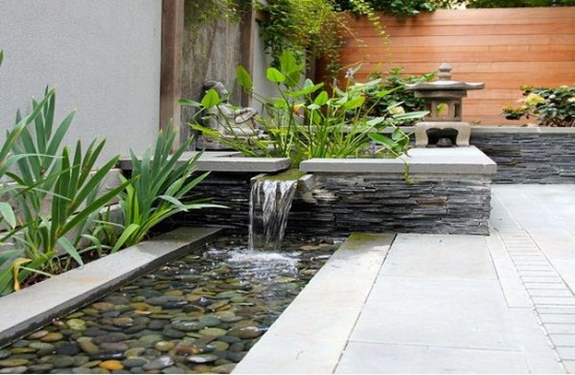 Mẫu thiết kế tiểu cảnh thác nước cho không gian sân vườn đẹp 5